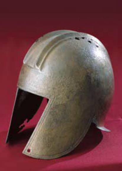 image relating to casque