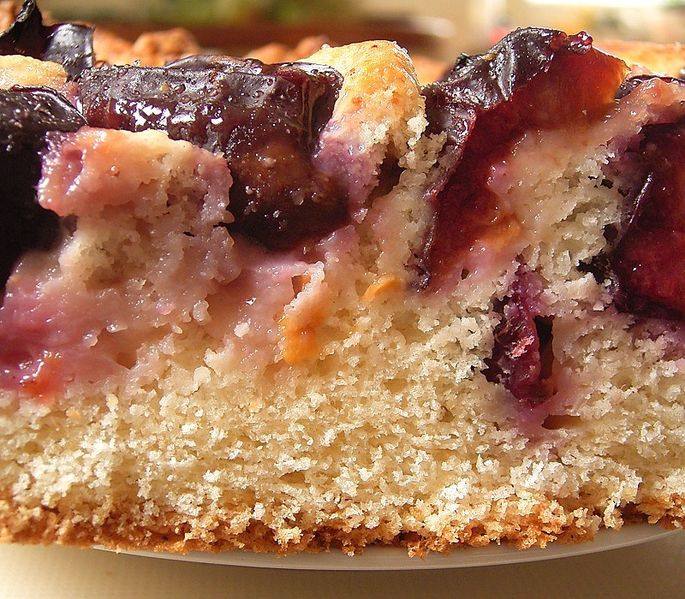 image relating to plum cake